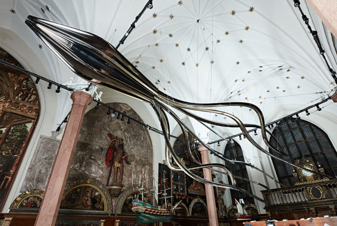 Kraken Oskar Zięta Sculpture Rzeźba Dwór Artusa Gdańsk