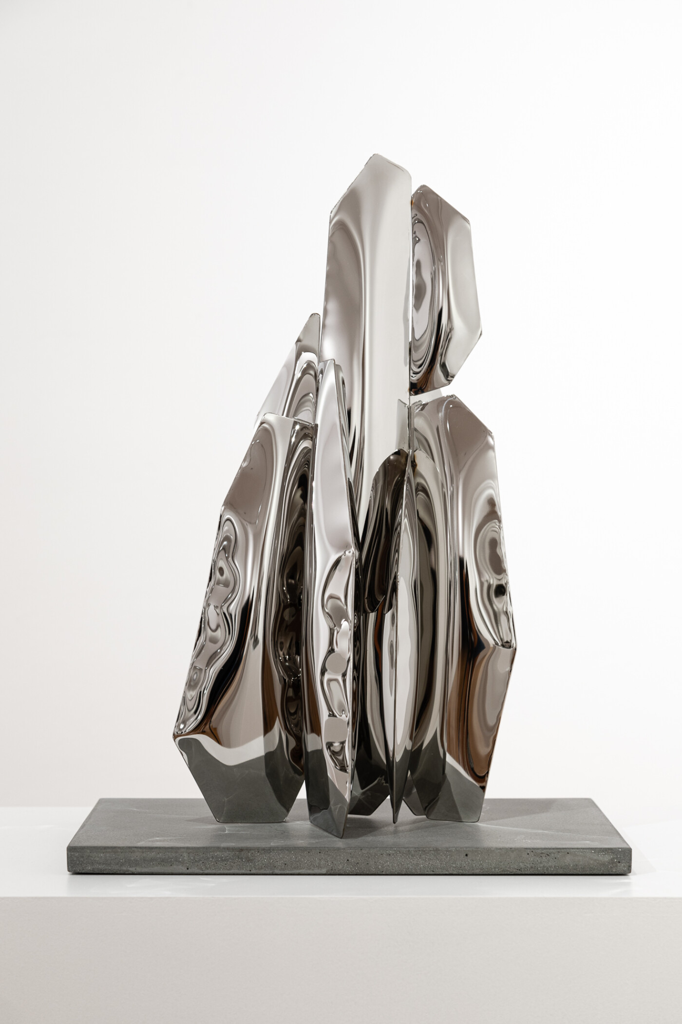 urban sculpture generations by zieta