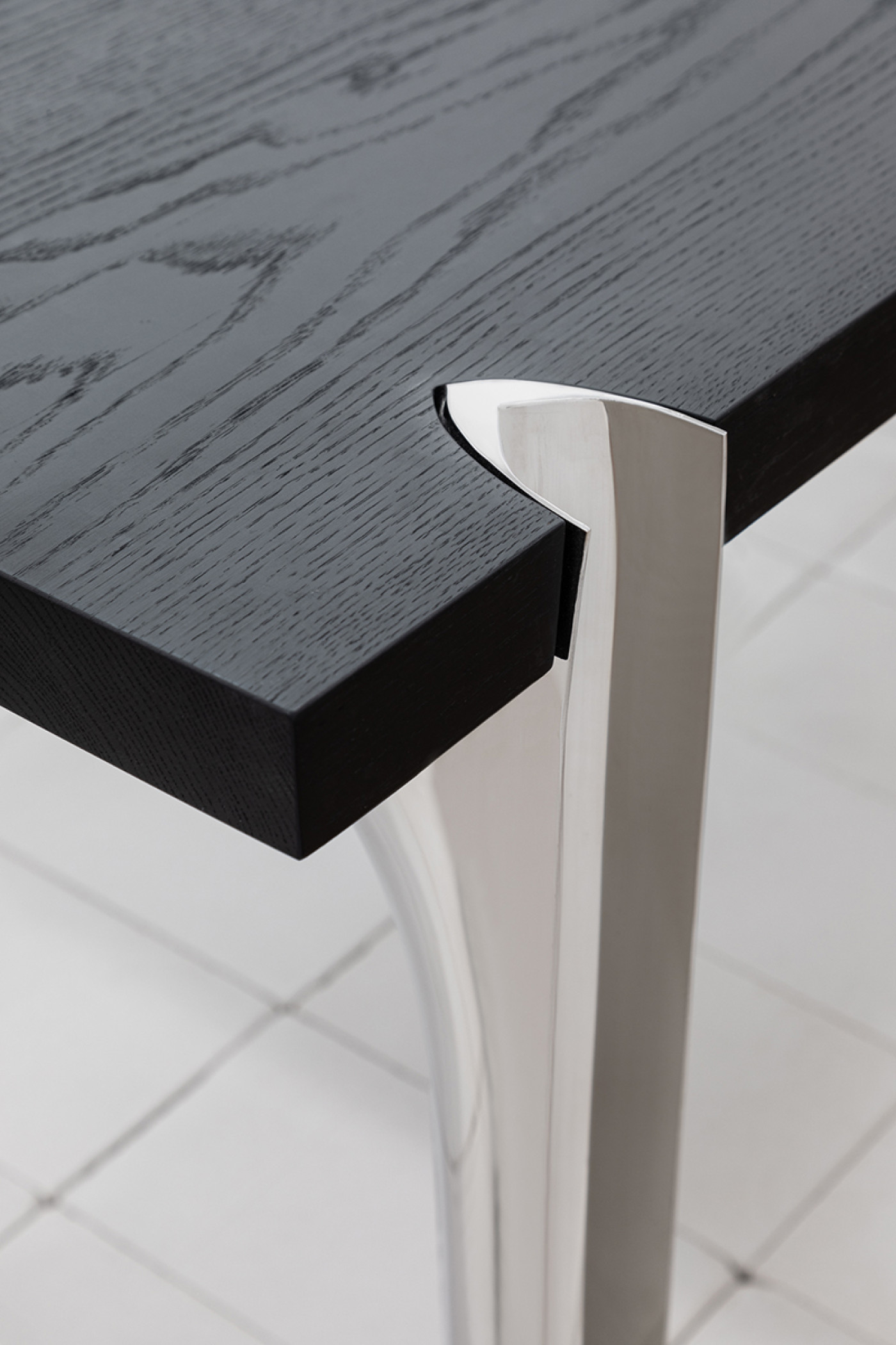 Lagom Table Dark Oak Inox Brushed