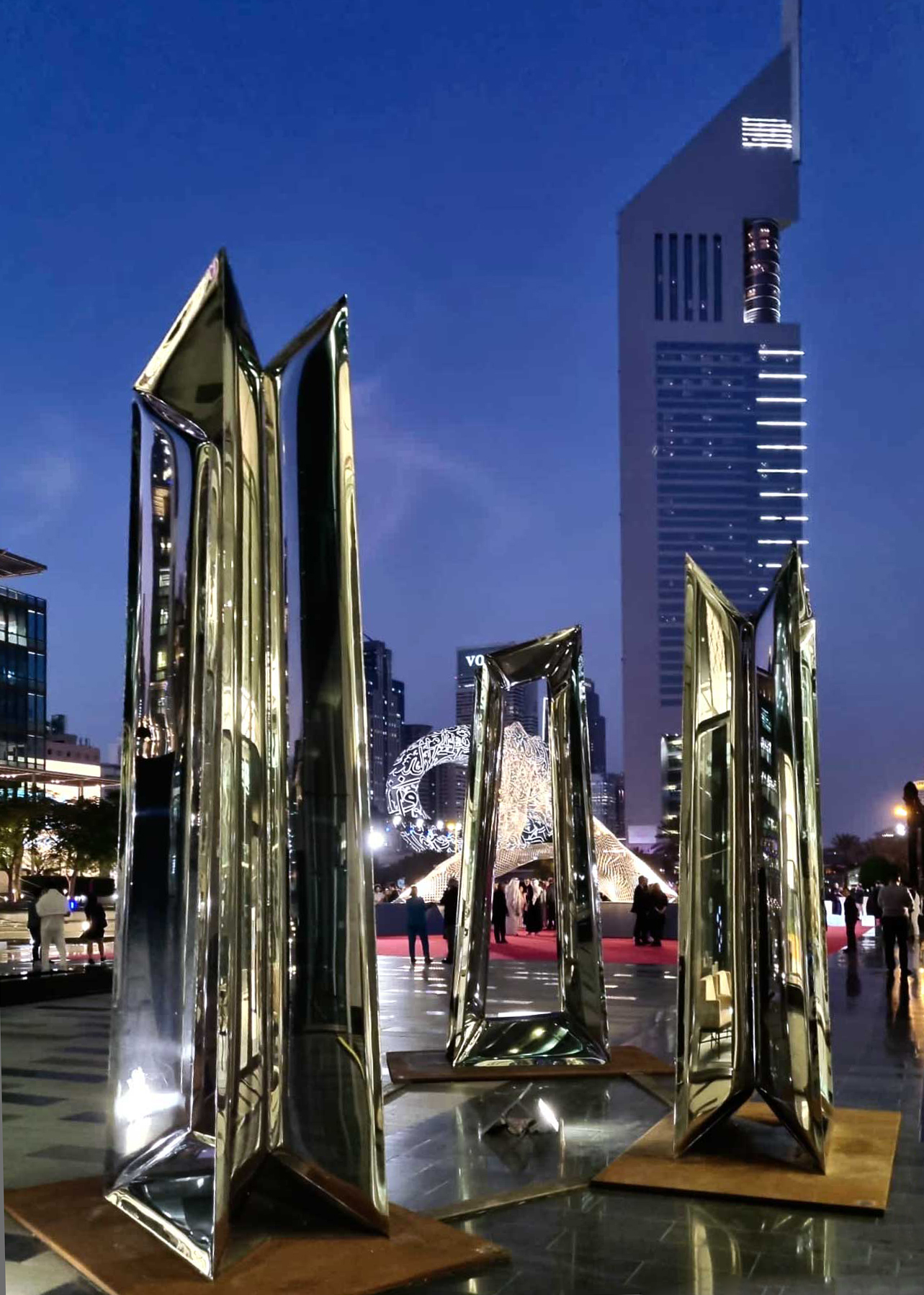 steel sculpture by zieta studio Under The Gate building, Trade Centre Dubai